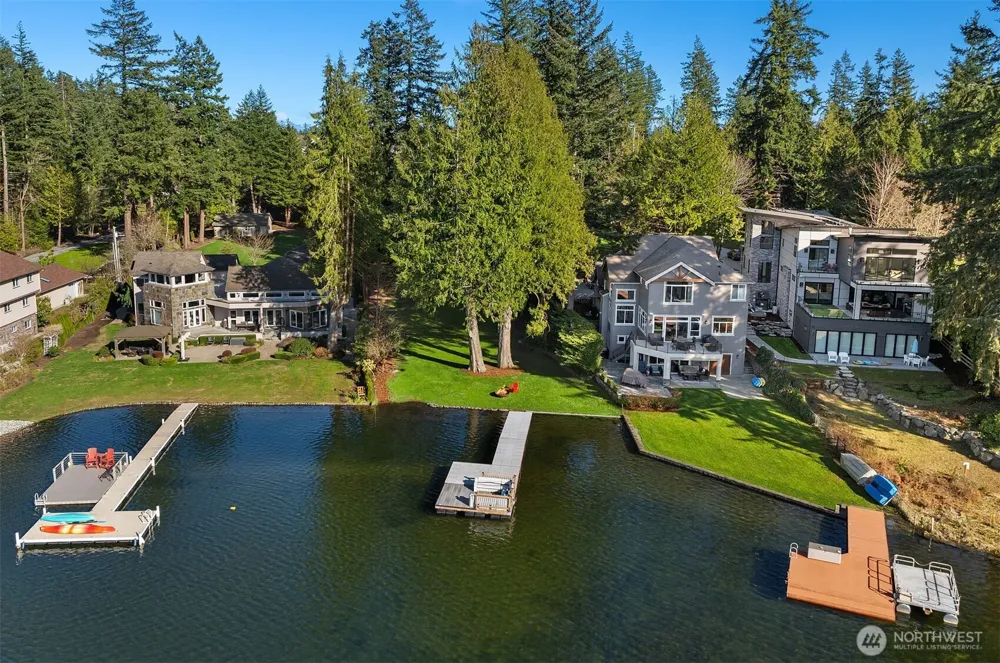 28 xx 226th Avenue SE Sammamish, WA 98075