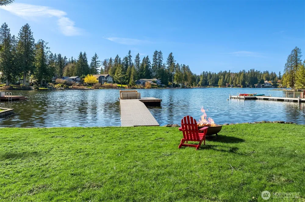 28 xx 226th Avenue SE Sammamish, WA 98075