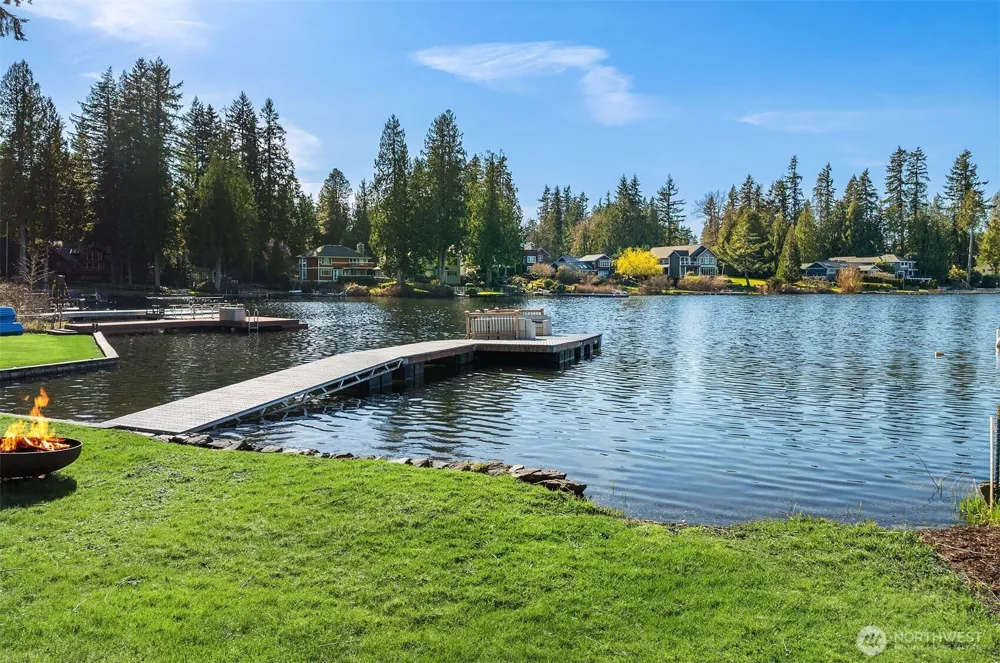 28 xx 226th Avenue SE Sammamish, WA 98075
