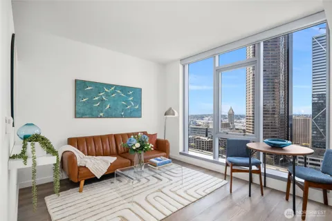 800 Columbia Street #1703