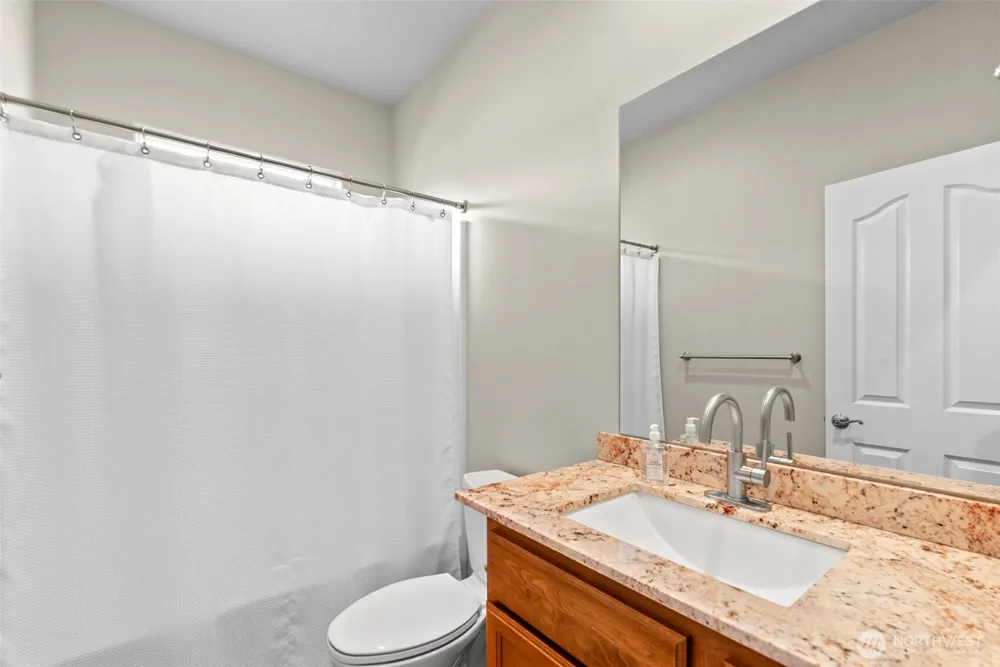48 Luther Court Malaga, WA 98828