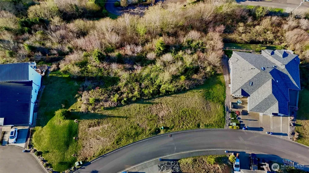 1154 Grays Pointe Lane Aberdeen, WA 98520