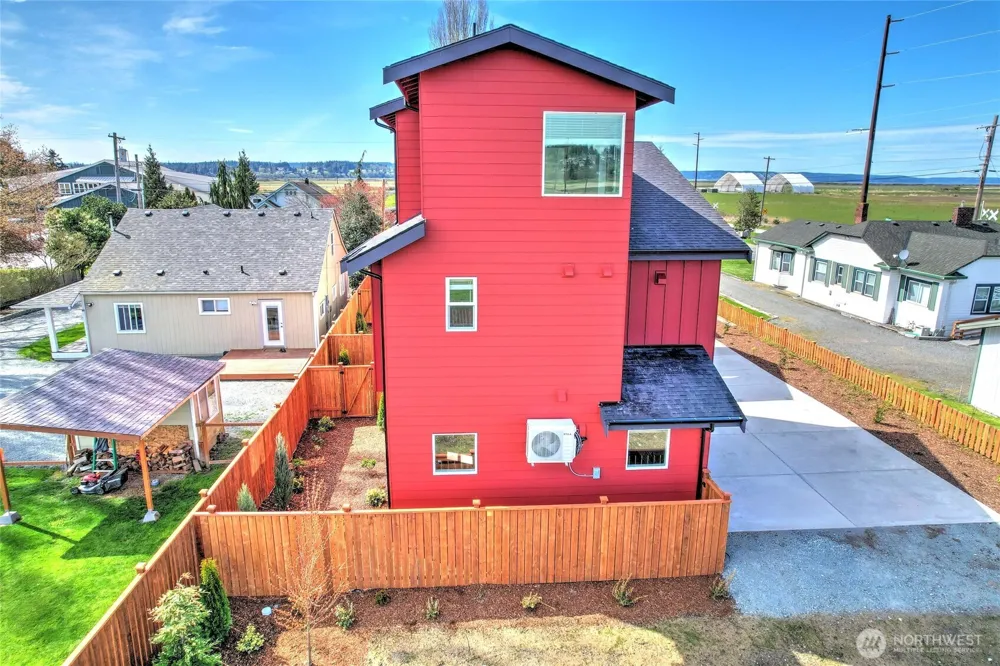 27523 102nd Avenue NW #D Stanwood, WA 98292
