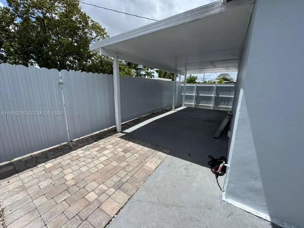 230 E 56th St #A Hialeah, FL 33013