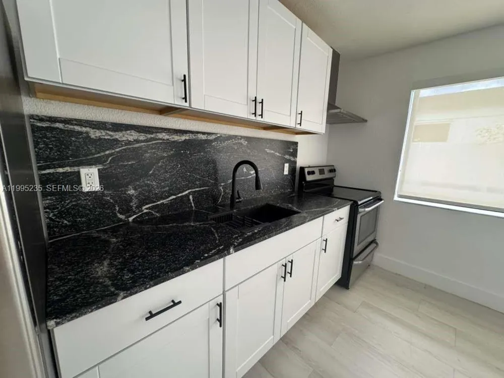 230 E 56th St #A Hialeah, FL 33013