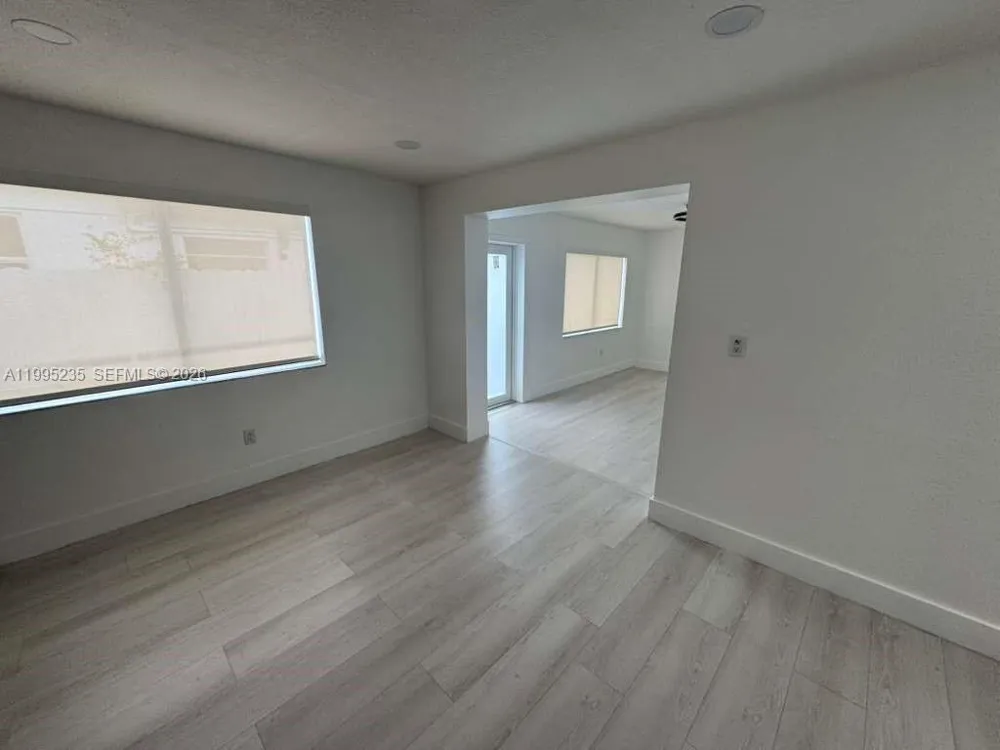 230 E 56th St #A Hialeah, FL 33013
