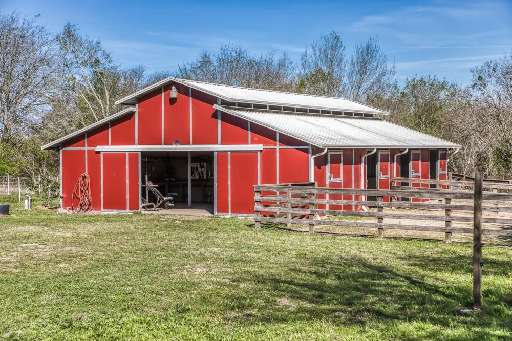 6510 Ganske Road Burton, TX 77835