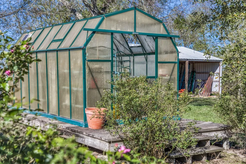 6510 Ganske Road Burton, TX 77835