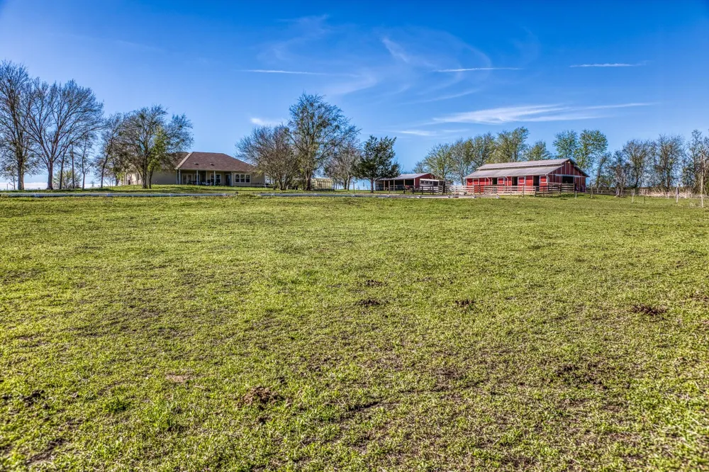 6510 Ganske Road Burton, TX 77835