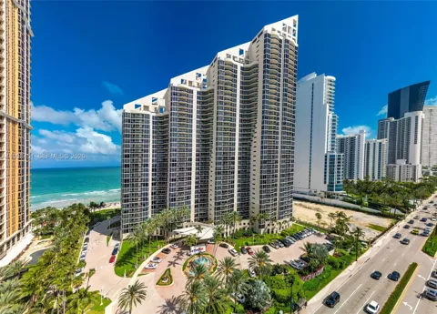 17555 Collins Ave #406