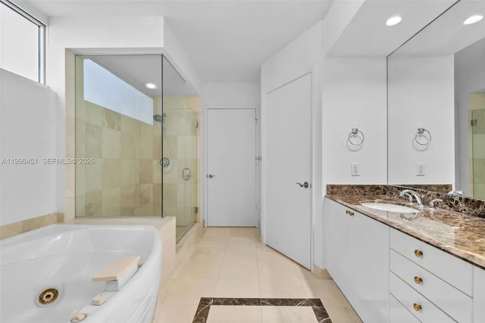 17555 Collins Ave #406 Sunny Isles Beach, FL 33160