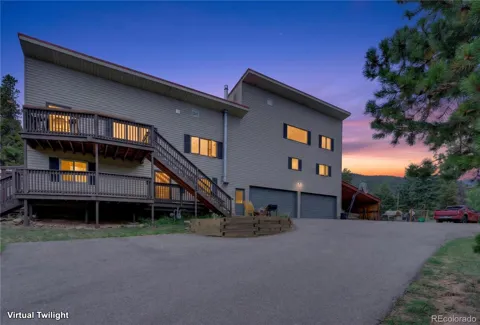 9225 Sandy Lane