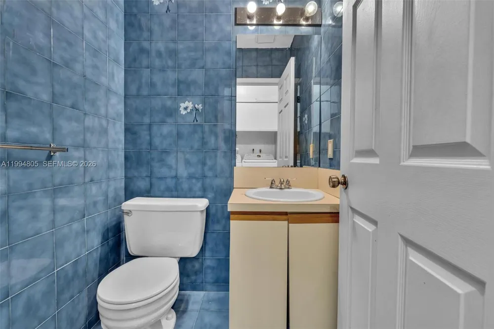 3601 NE 168th St #108 North Miami Beach, FL 33160
