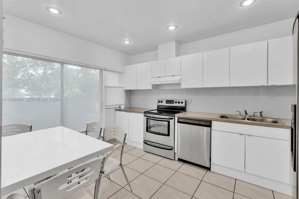3601 NE 168th St #108 North Miami Beach, FL 33160