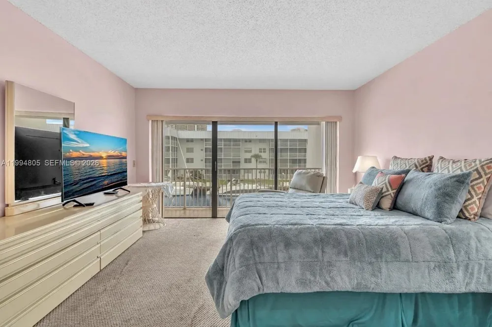 3601 NE 168th St #108 North Miami Beach, FL 33160