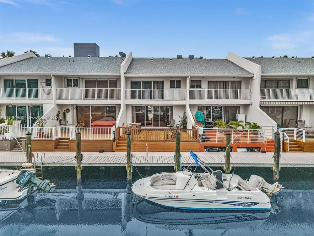3601 NE 168th St #108 North Miami Beach, FL 33160