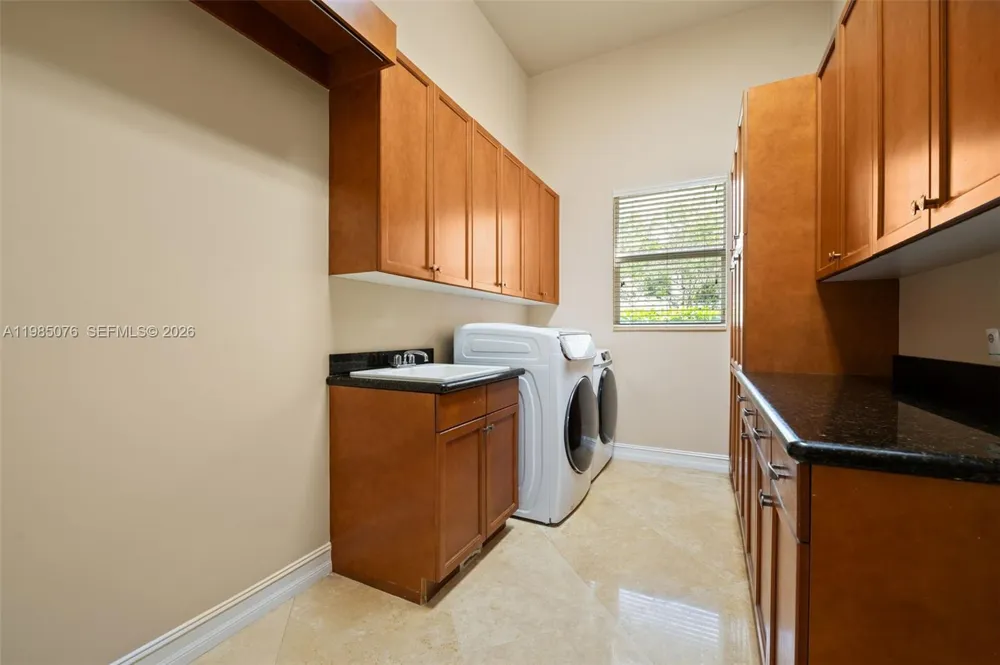 12821 Kapok Ln Davie, FL 33330