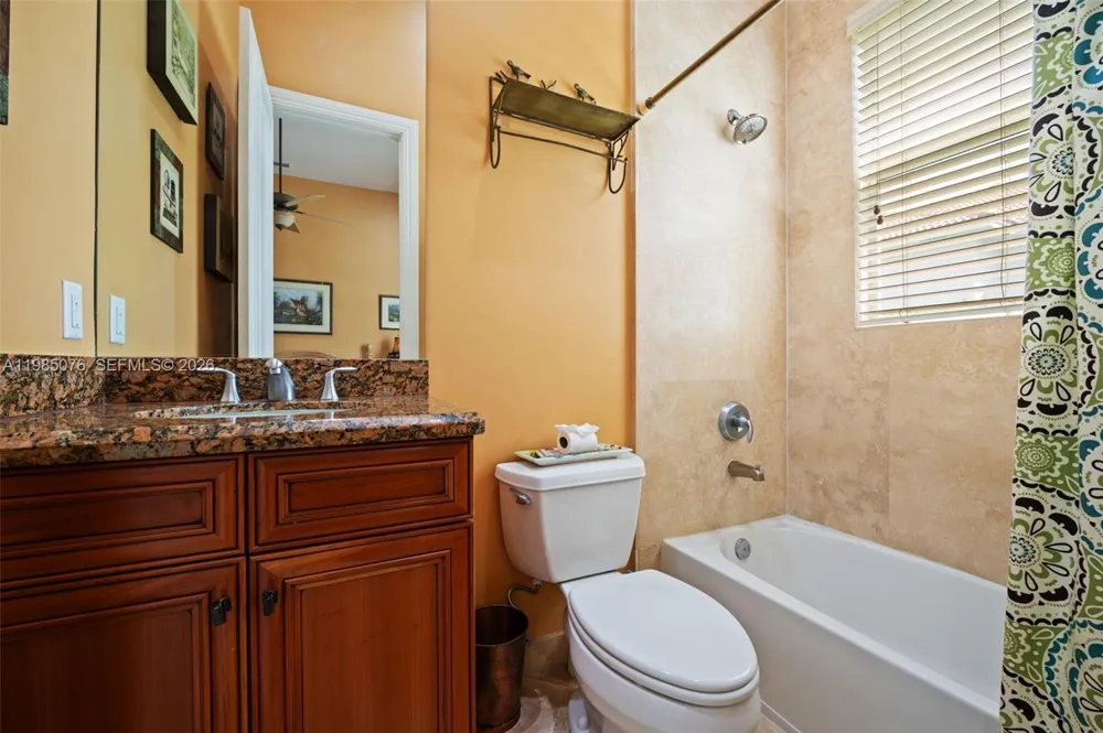 12821 Kapok Ln Davie, FL 33330