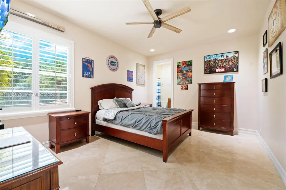 12821 Kapok Ln Davie, FL 33330