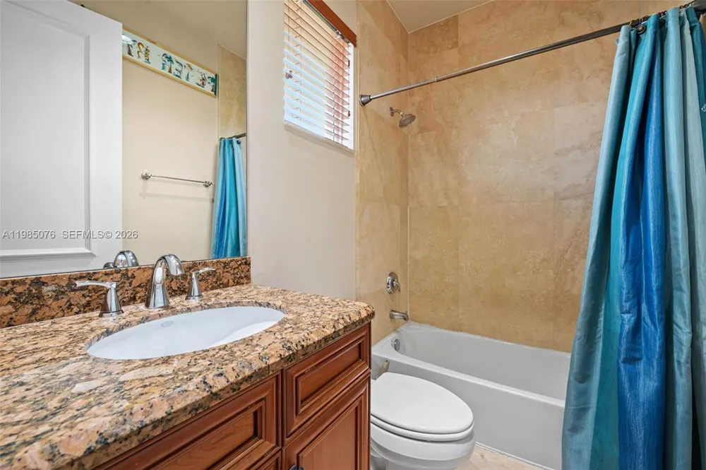 12821 Kapok Ln Davie, FL 33330