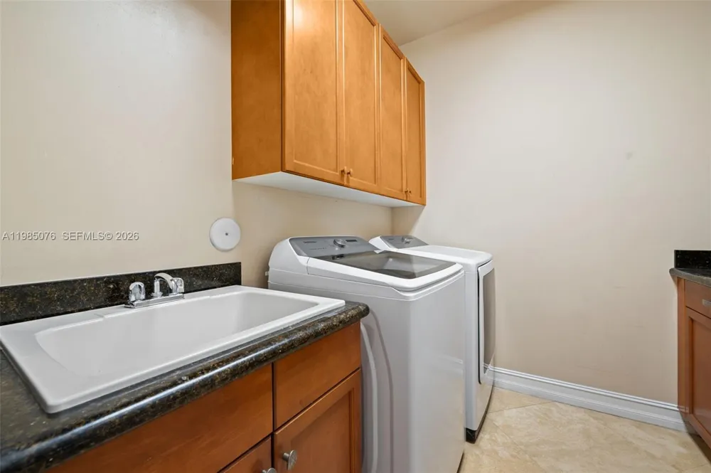 12821 Kapok Ln Davie, FL 33330