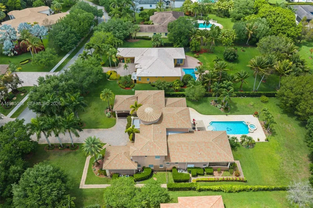 12821 Kapok Ln Davie, FL 33330