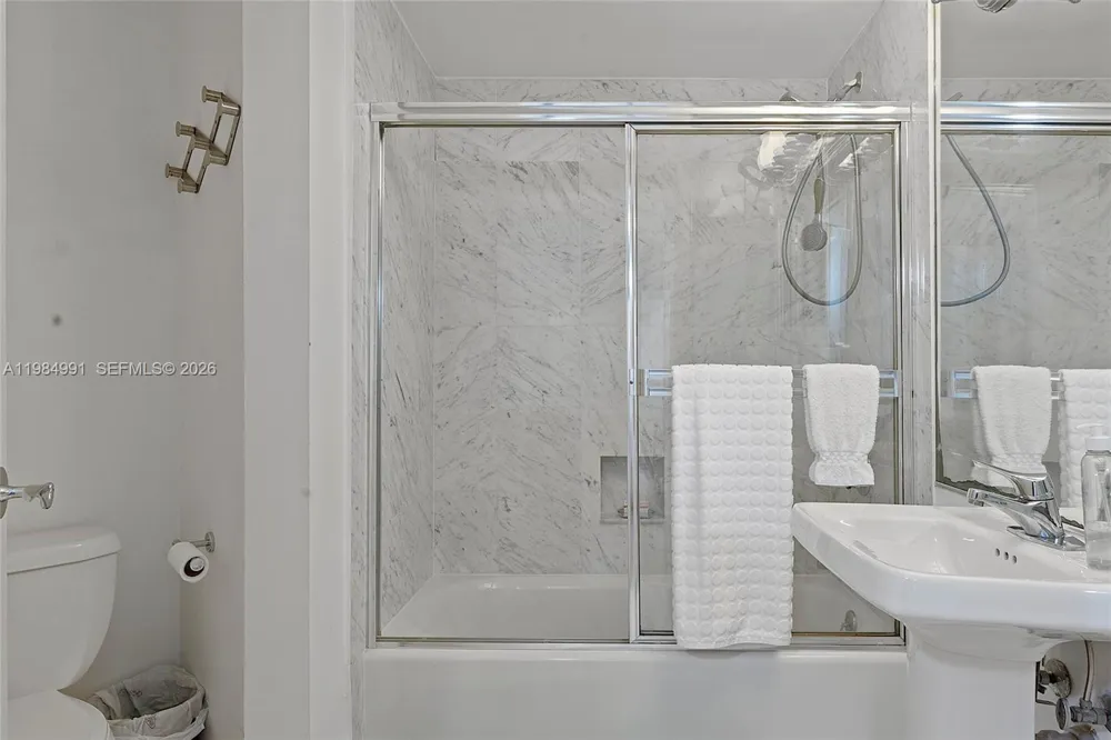9455 Collins Ave #409 Surfside, FL 33154