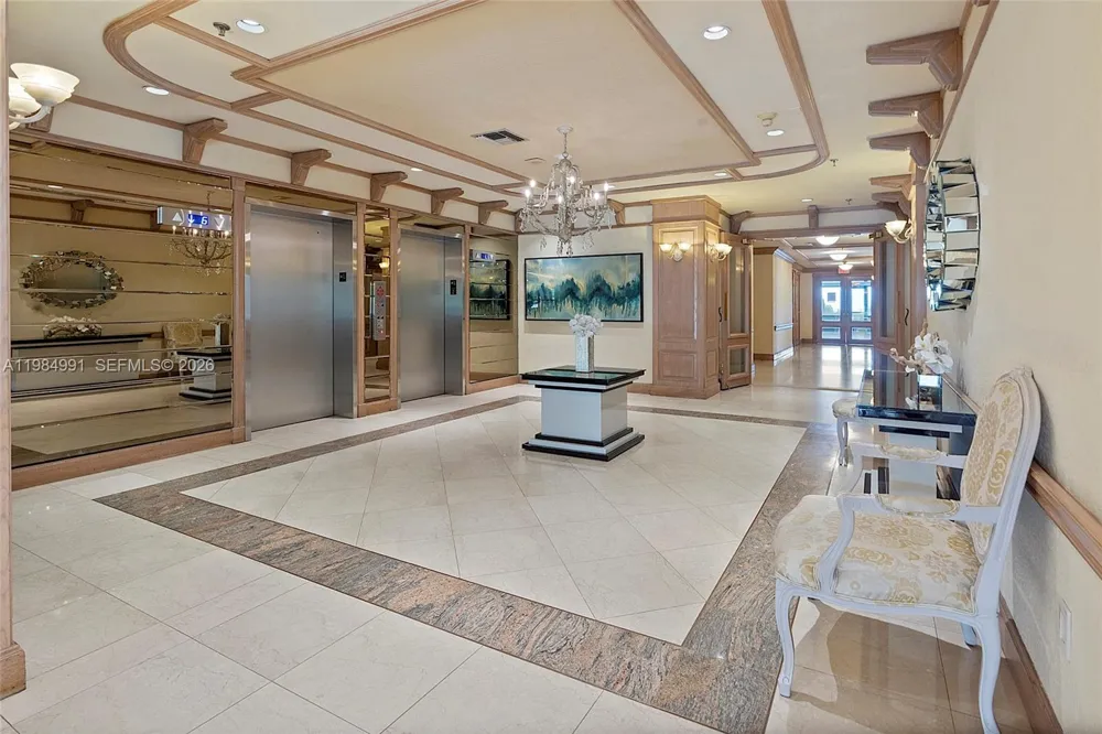 9455 Collins Ave #409 Surfside, FL 33154