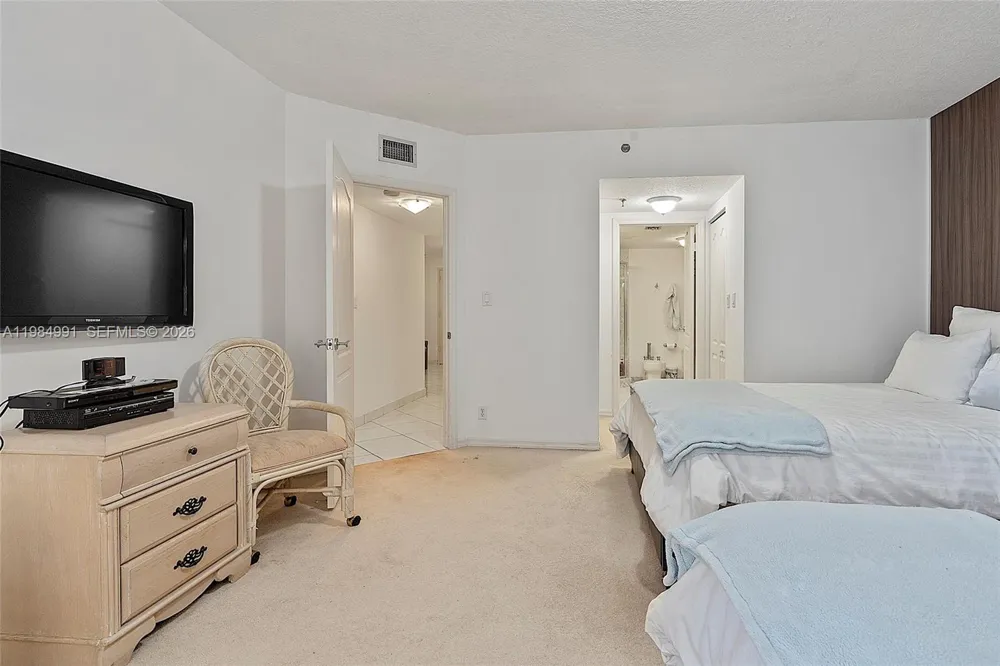 9455 Collins Ave #409 Surfside, FL 33154