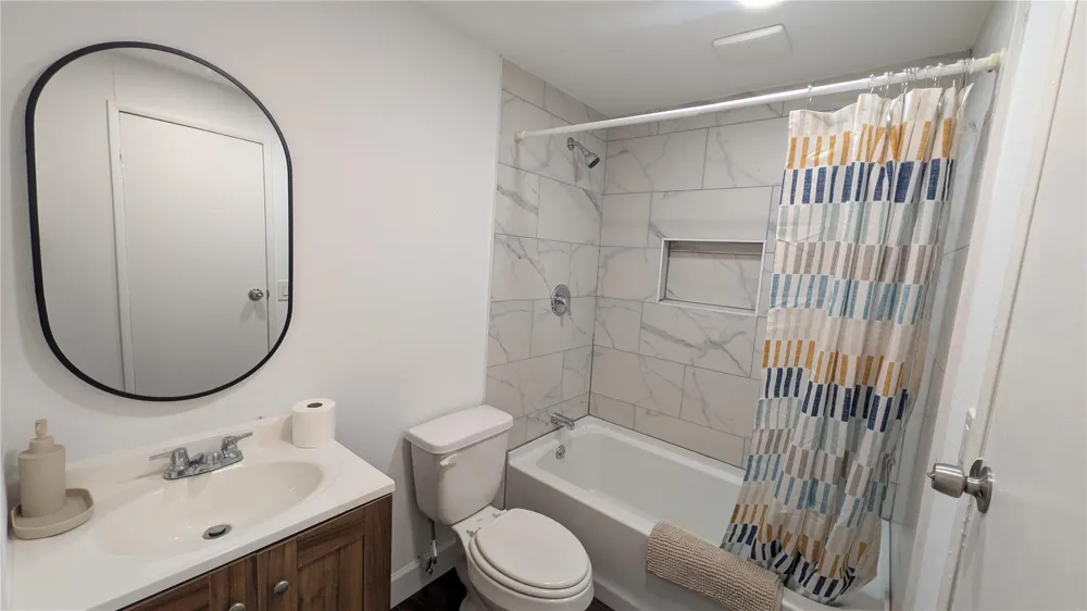 266 Hunters Glen Livingston, TX 77351