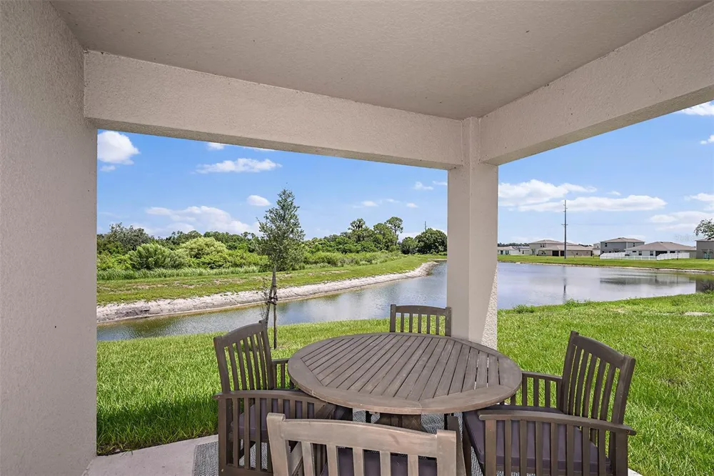 2080 GOLDEN BEAK DRIVE Eagle Lake, FL 33839