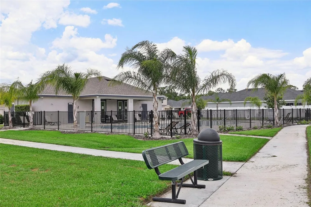 2080 GOLDEN BEAK DRIVE Eagle Lake, FL 33839