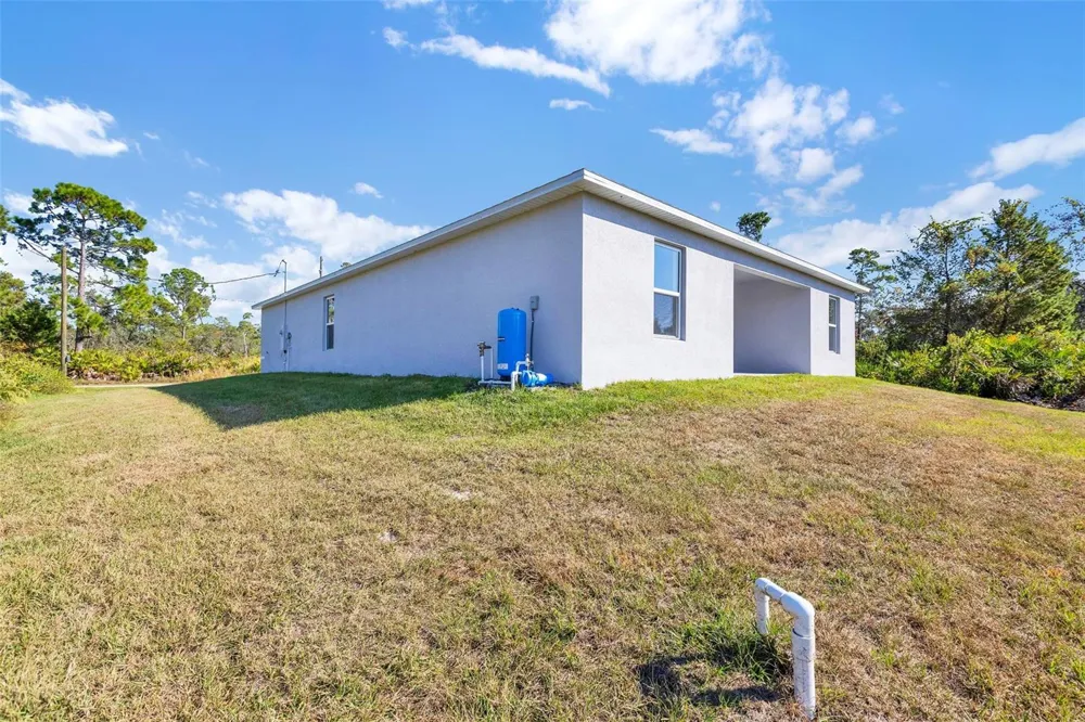 810 DARLINGTON AVENUE SW Palm Bay, FL 32908