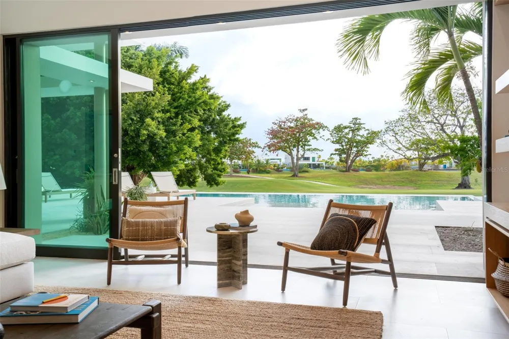 11 GOLF VIEW DRIVE Dorado, PR 00646