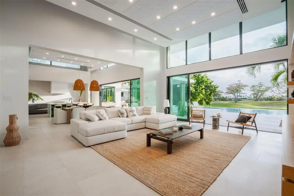 11 GOLF VIEW DRIVE Dorado, PR 00646