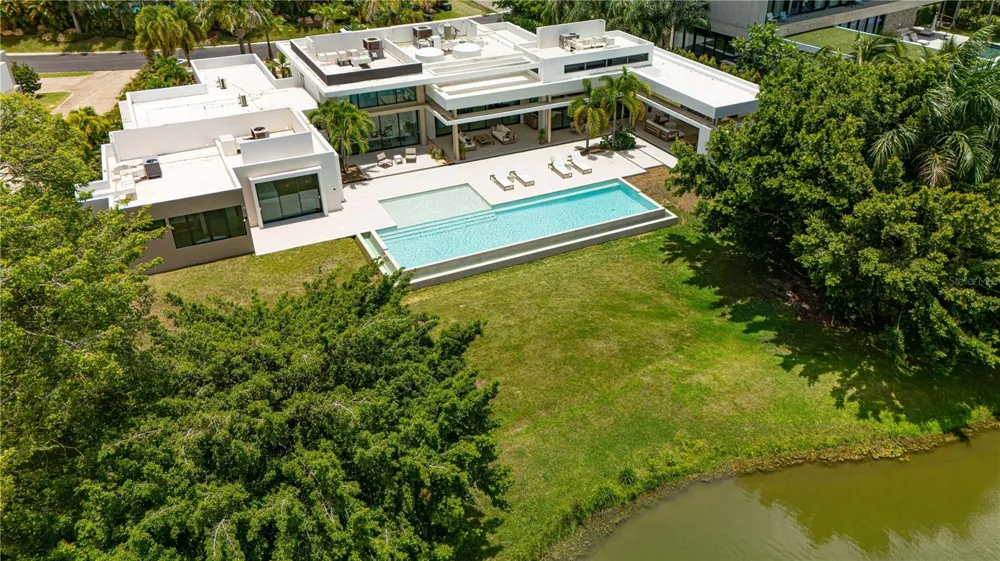 11 GOLF VIEW DRIVE Dorado, PR 00646