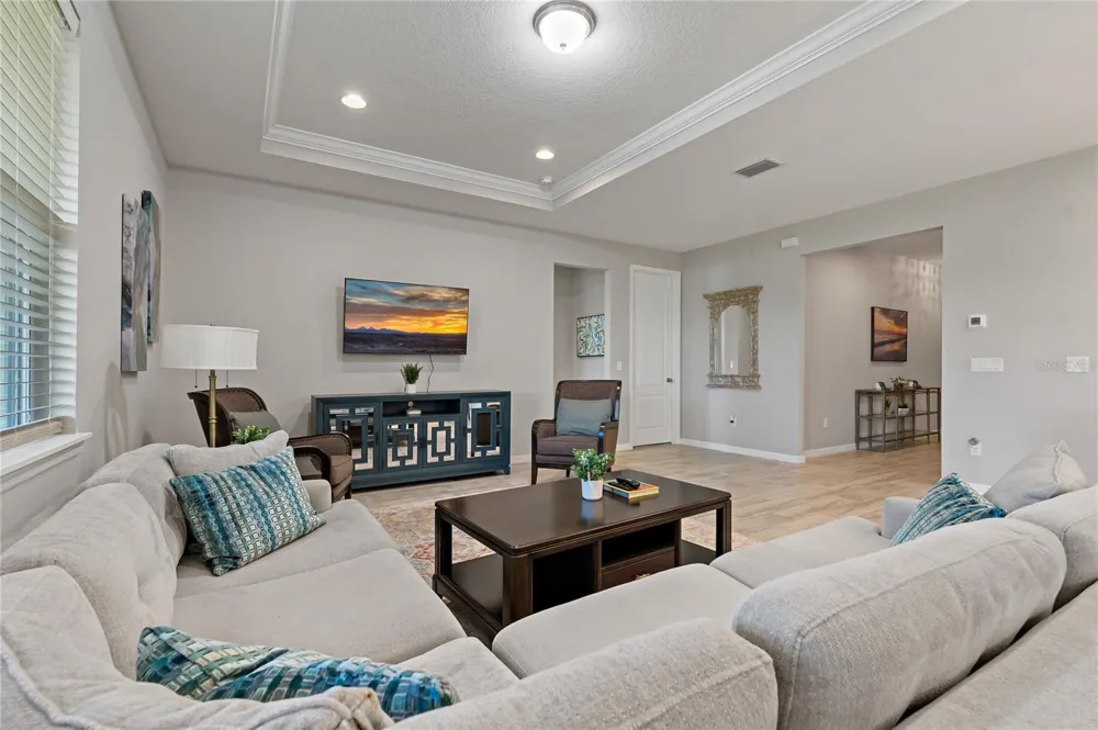 4604 TOBERMORY WAY Bradenton, FL 34211