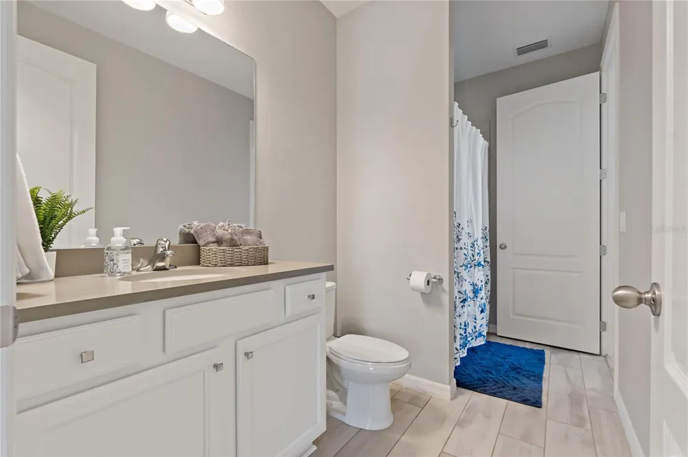 4604 TOBERMORY WAY Bradenton, FL 34211