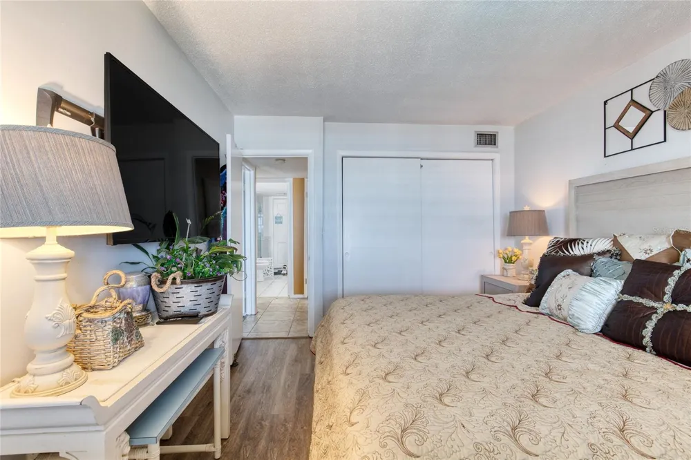 935 OCEAN SHORE BOULEVARD #4040 Ormond Beach, FL 32176