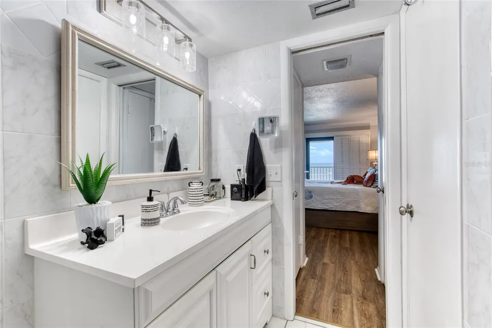 935 OCEAN SHORE BOULEVARD #4040 Ormond Beach, FL 32176