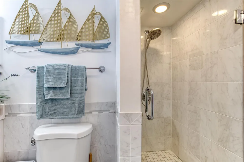 935 OCEAN SHORE BOULEVARD #4040 Ormond Beach, FL 32176