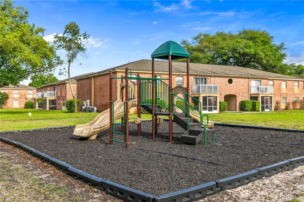 416 BANYON TREE CIRCLE #206 Maitland, FL 32751