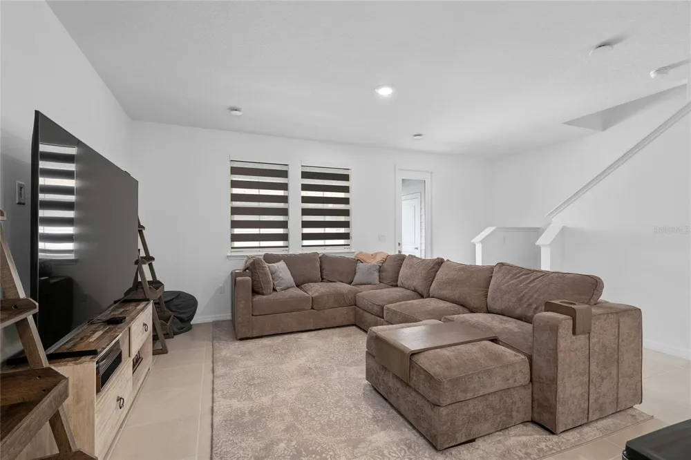 655 CLARK STREET Oviedo, FL 32765