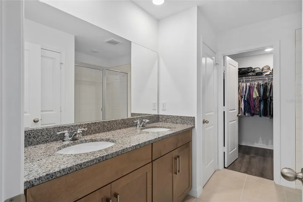655 CLARK STREET Oviedo, FL 32765