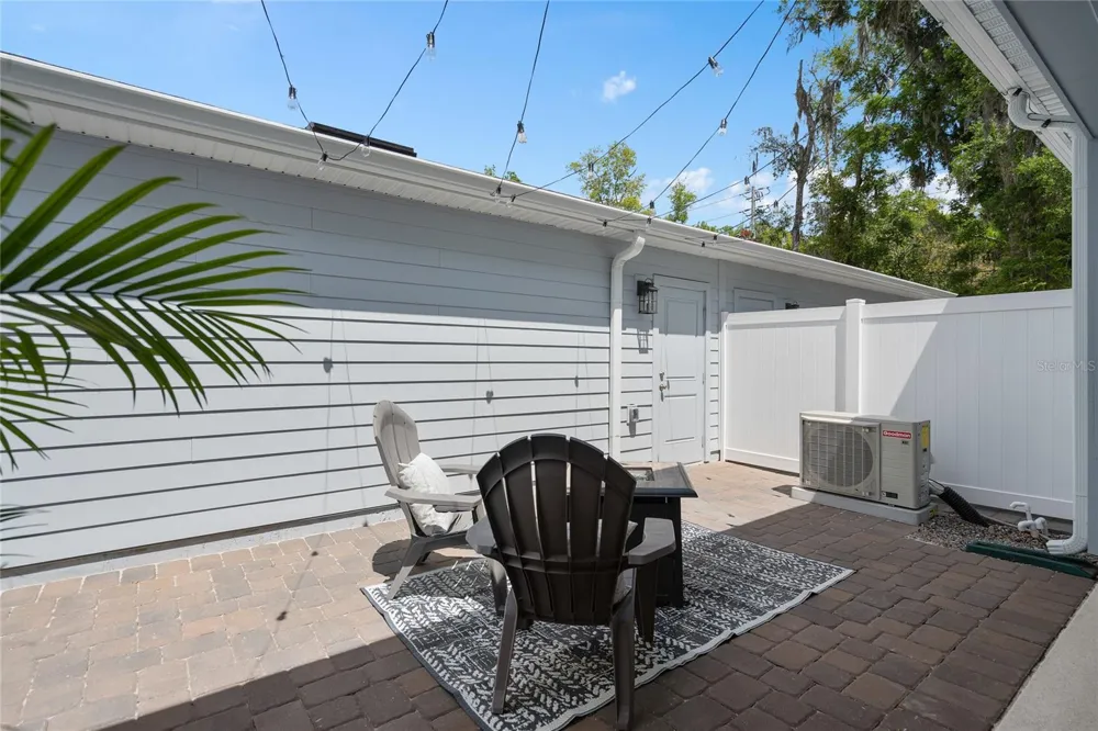 655 CLARK STREET Oviedo, FL 32765