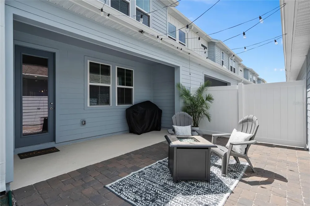 655 CLARK STREET Oviedo, FL 32765
