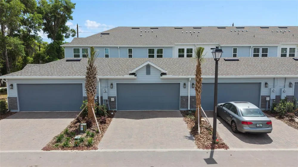 655 CLARK STREET Oviedo, FL 32765