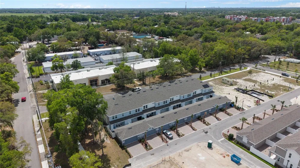 655 CLARK STREET Oviedo, FL 32765
