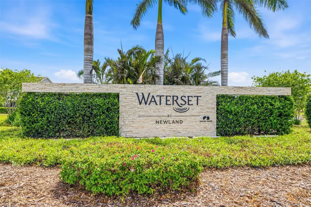6380 CAMINO DRIVE Apollo Beach, FL 33572