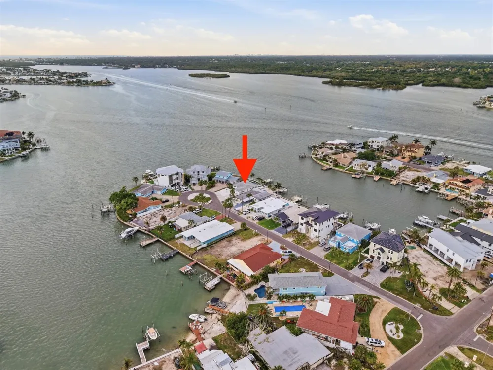 16113 5TH STREET E Redington Beach, FL 33708